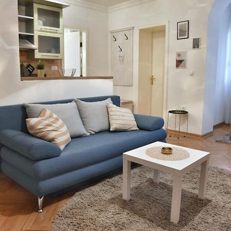 Apartment Carpe Diem In Belgrade Exterior photo